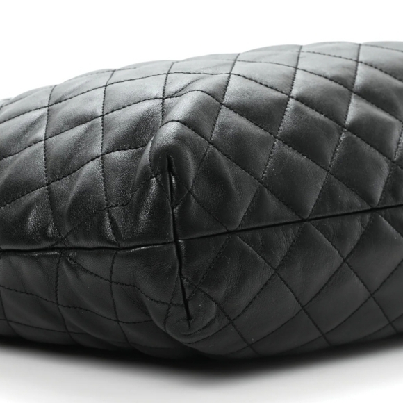 Yves Saint Laurent Black Quilted Tote with Gold Logo - Copy - Picture 6 of 16